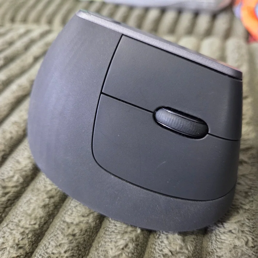 Logitech MX Vertical Ergonomic Bluetooth Mouse M-R0074 Wireless No Dongle